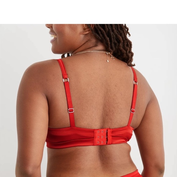 ♥️aerie Red Bandeau Intimates - Picture 3 of 7